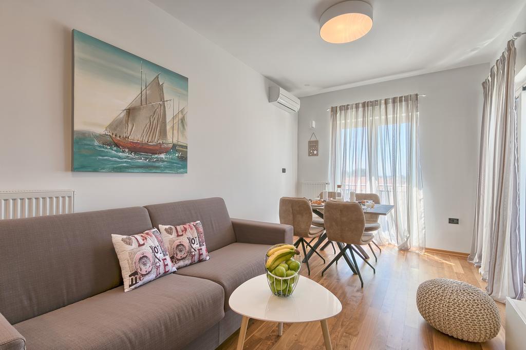 Adriatic Apartma *
